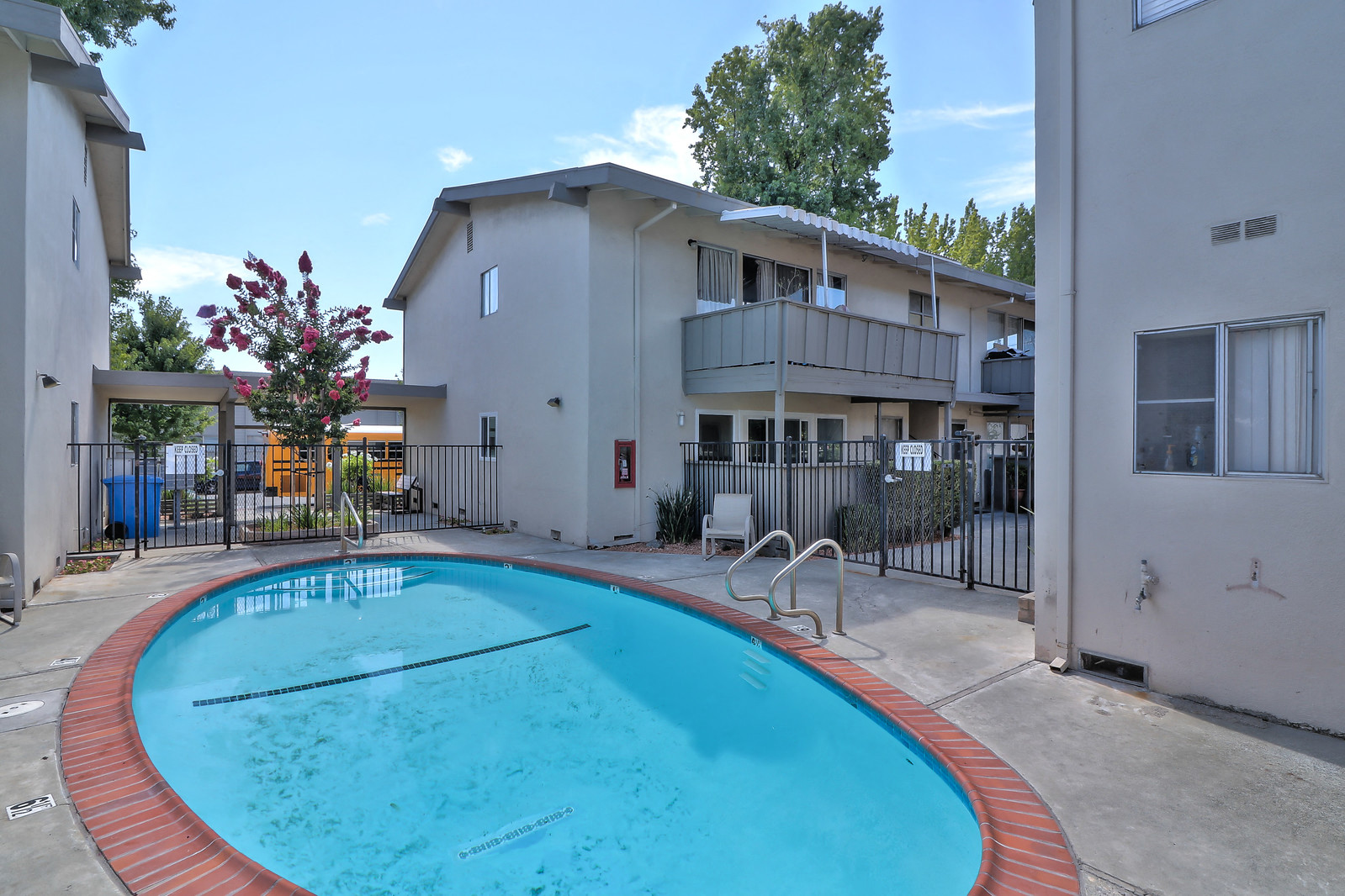 Oak Glen photo 4